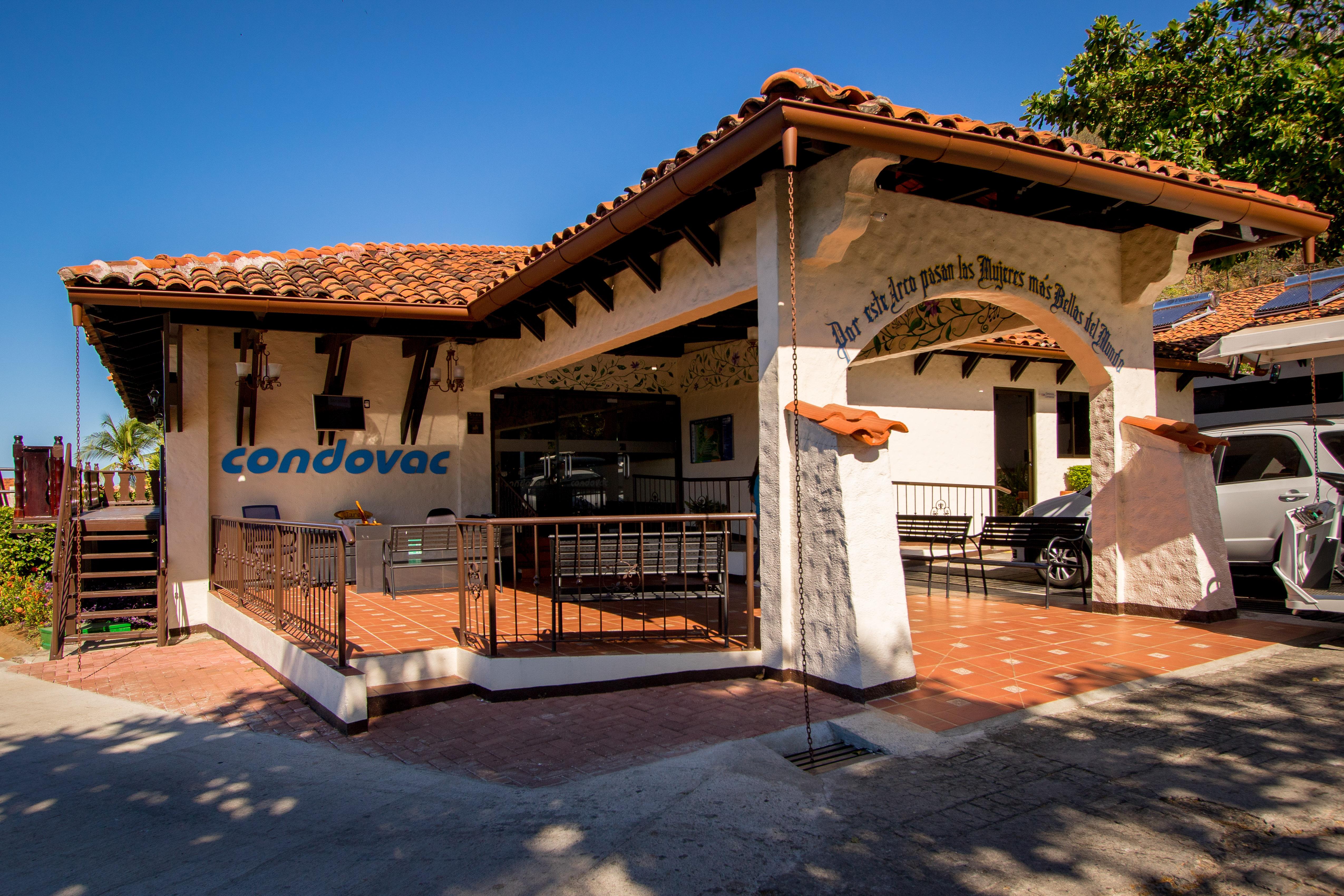 Condovac La Costa All Inclusive Playa Hermosa  Exterior photo