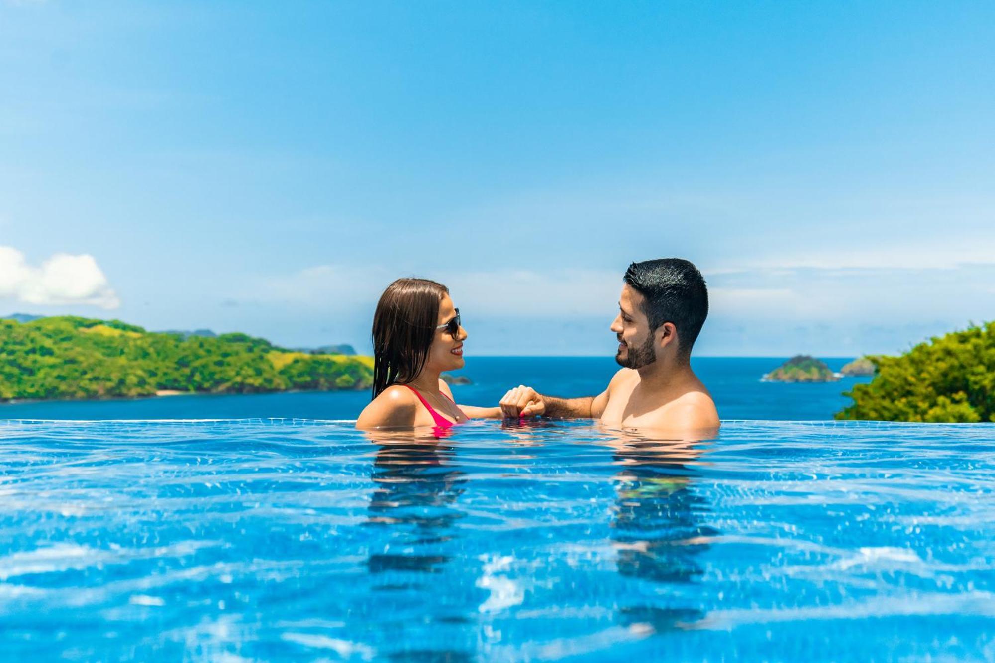 Condovac La Costa All Inclusive Playa Hermosa  Exterior photo