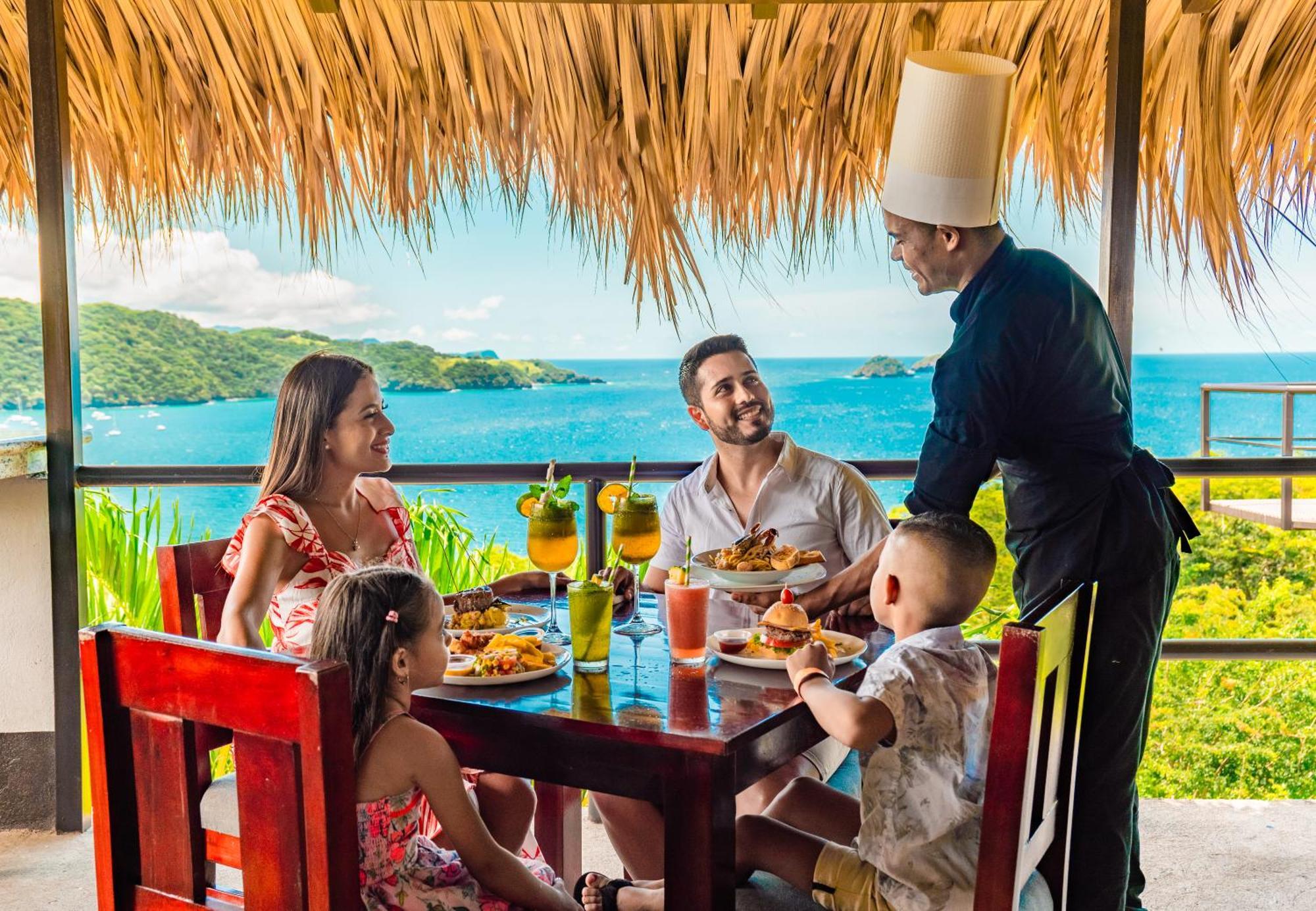 Condovac La Costa All Inclusive Playa Hermosa  Exterior photo