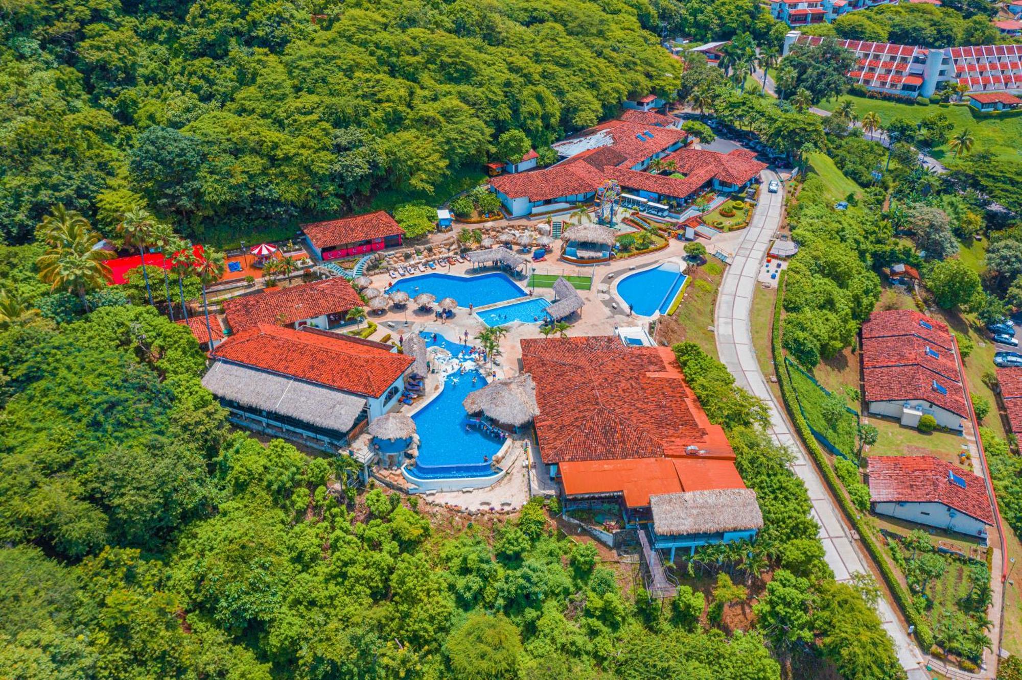 Condovac La Costa All Inclusive Playa Hermosa  Exterior photo